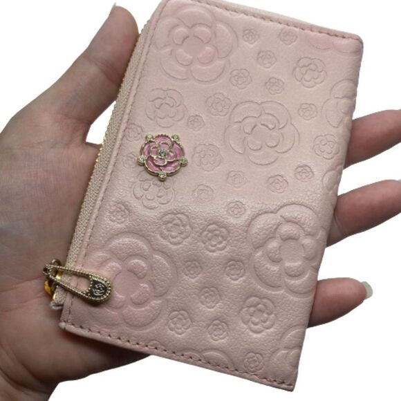 Authentic Clathas Pale Pink Leather Small Coin Purse / Card Case / Wallet - Picture 8 of 8